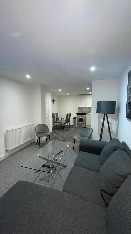 2 Bed Room Luxury Apartment In Old Kent Road London