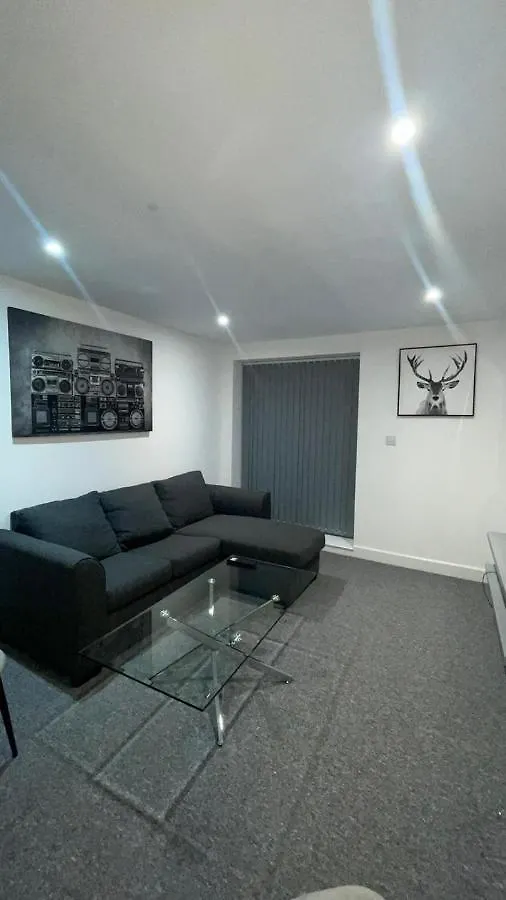 2 Bed Room Luxury Apartment In Old Kent Road London